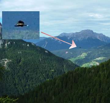 UFO
                        over Italy