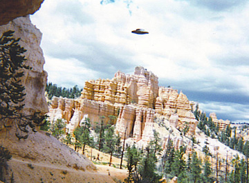 UFO
                        over Bryce Canyon Utah